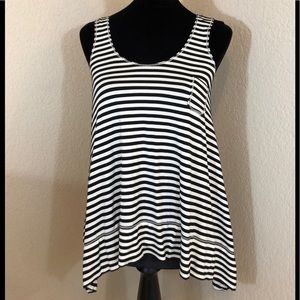 MAX STUDIO Sleeveless top